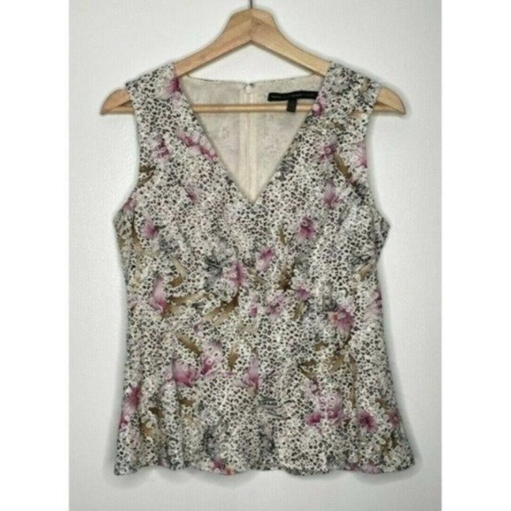 White House Black Market Womens Sleeveless Multicolor Tropical Eyelet top Size 4